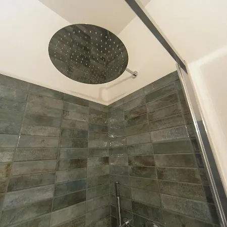 Apartment 4 Cantoni, Cosy In Monti District Rome